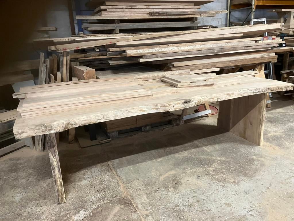 Eiken stoere boomstam tafel bijna 8 dik met onderstel hout, Ophalen, 200 cm of meer, Zo goed als nieuw, Vijf personen of meer
