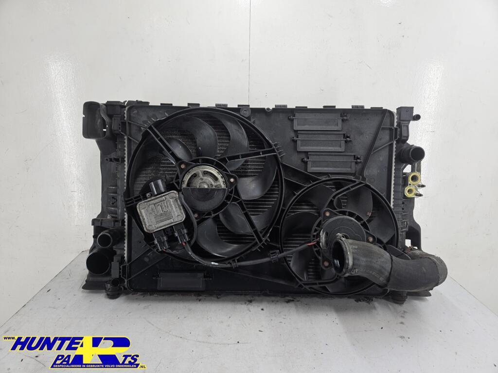 Koelerset Volvo XC70 III 2.4 D5 ('07-'17) 6G918C607, Gebruikt, Ophalen of Verzenden, Volvo, Volvo