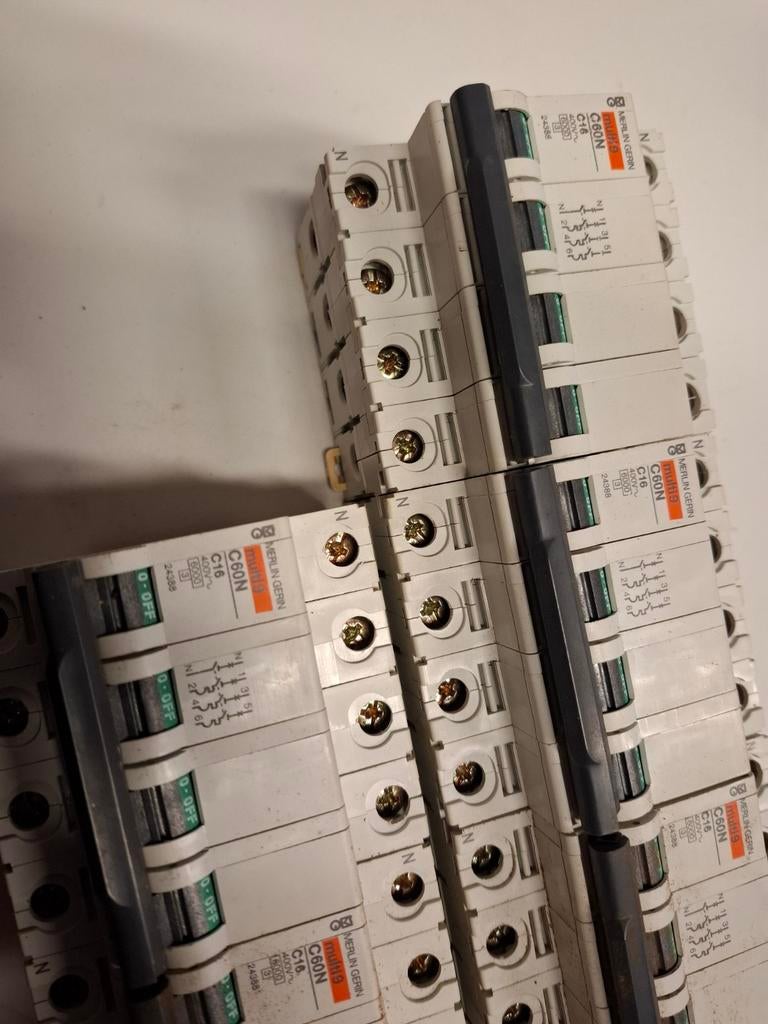 Partij Hager C616N Installatieautomaten, Ophalen of Verzenden, Gebruikt, Schakelaar