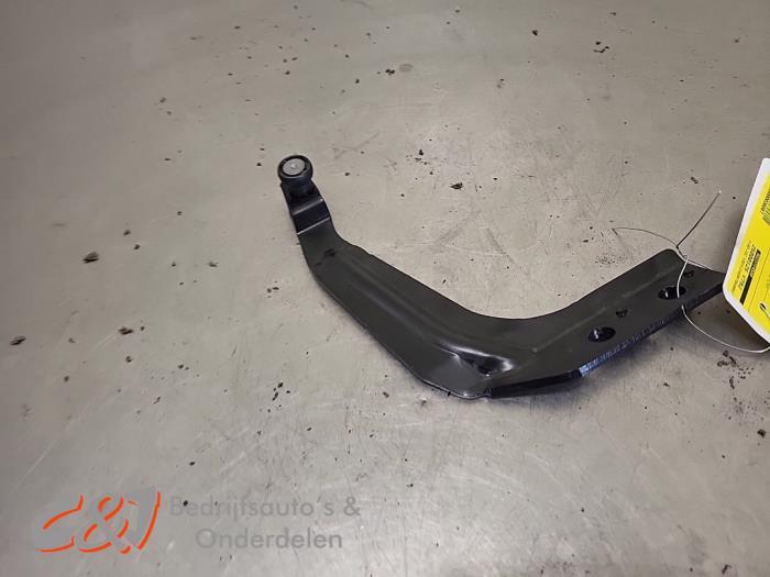 Schuifdeurrol links van een Opel Vivaro (B0NPR/B0), Gebruikt, -, -, Opel