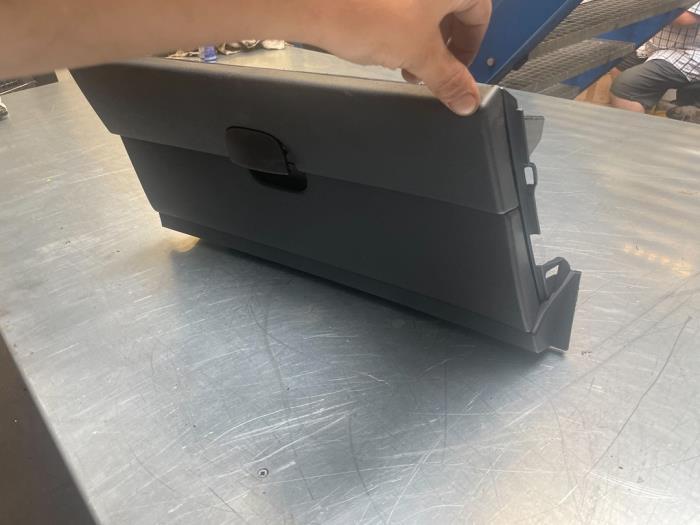 Dashboardkastje van een Nissan Qashqai+2, Ophalen of Verzenden, 3 maanden garantie, Gebruikt, Nissan