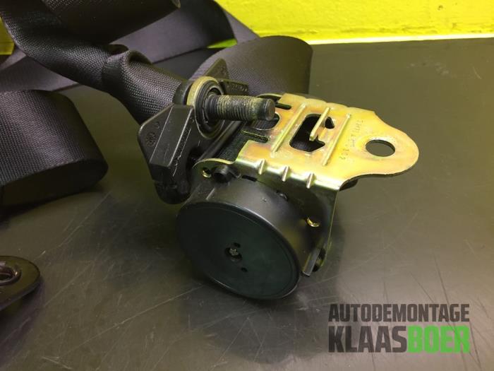 Veiligheidsgordel links-achter van een Peugeot 106, Auto-onderdelen, Interieur en Bekleding, Peugeot, Gebruikt, 6 maanden garantie