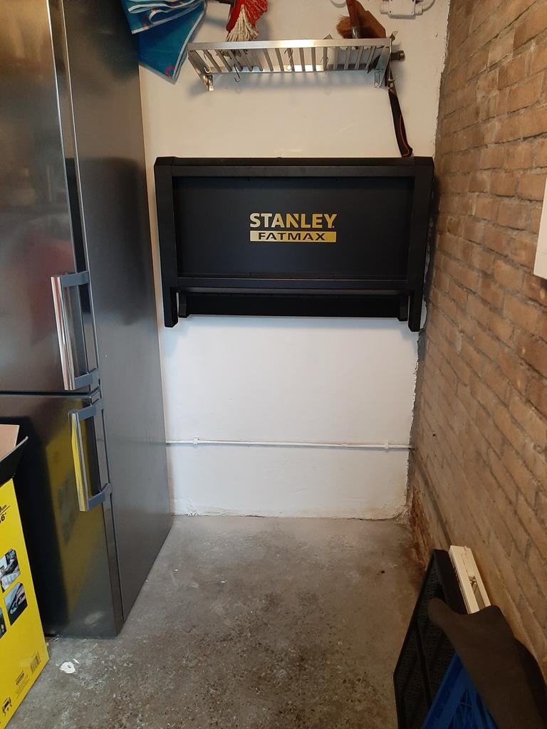Stanley FMHT81528-1 Opvouwbare Werkbank, Doe-het-zelf en Verbouw, Werkbanken, Ophalen, Gebruikt, 70 tot 120 cm, Inklapbaar