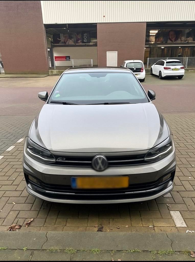 Volkswagen Polo 3x R line 2019 Panoramadak, Auto's, Volkswagen, Particulier, Achteruitrijcamera, Adaptive Cruise Control, Apple Carplay