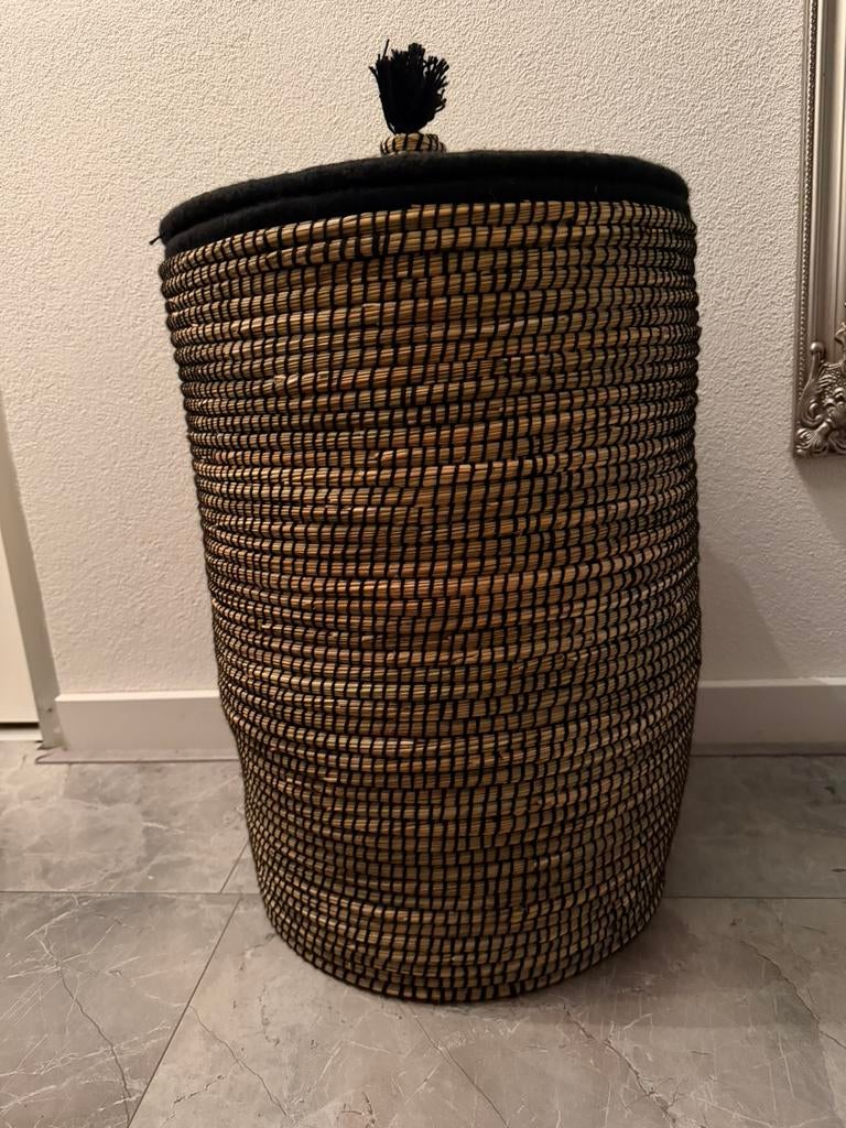 Rieten wasmand, Huis en Inrichting, Woonaccessoires | Paraplubakken, Ophalen of Verzenden, Zo goed als nieuw, Riet