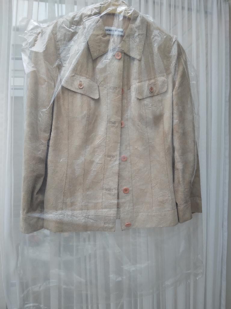 Suede Jasje Blazer, Gerry Weber. maat 38, kleur: Beige, Kleding | Dames, Maat 38/40 (M), Beige, Ophalen of Verzenden, Zo goed als nieuw