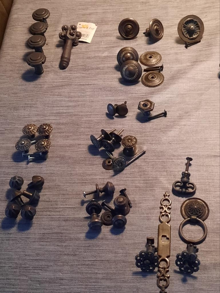 Diverse messing kastknoppen en ladeknoppen, Ophalen of Verzenden