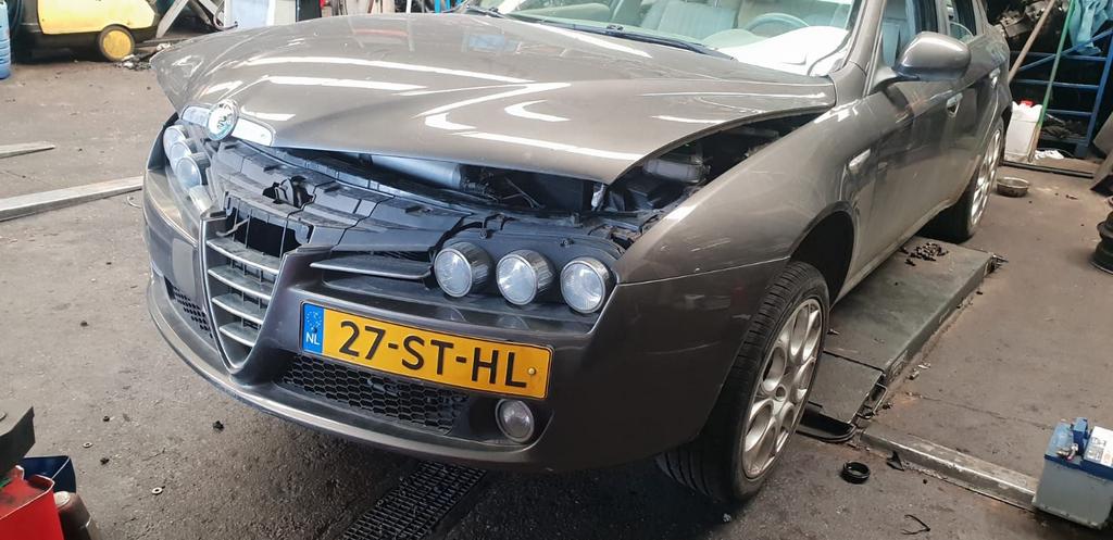 ALFA 159 VOORKOP   BUMPER MOTORKAP VOORSCHERMEN KOPLAMPEN  B, Ophalen of Verzenden, Gebruikt, Voor, Bumper