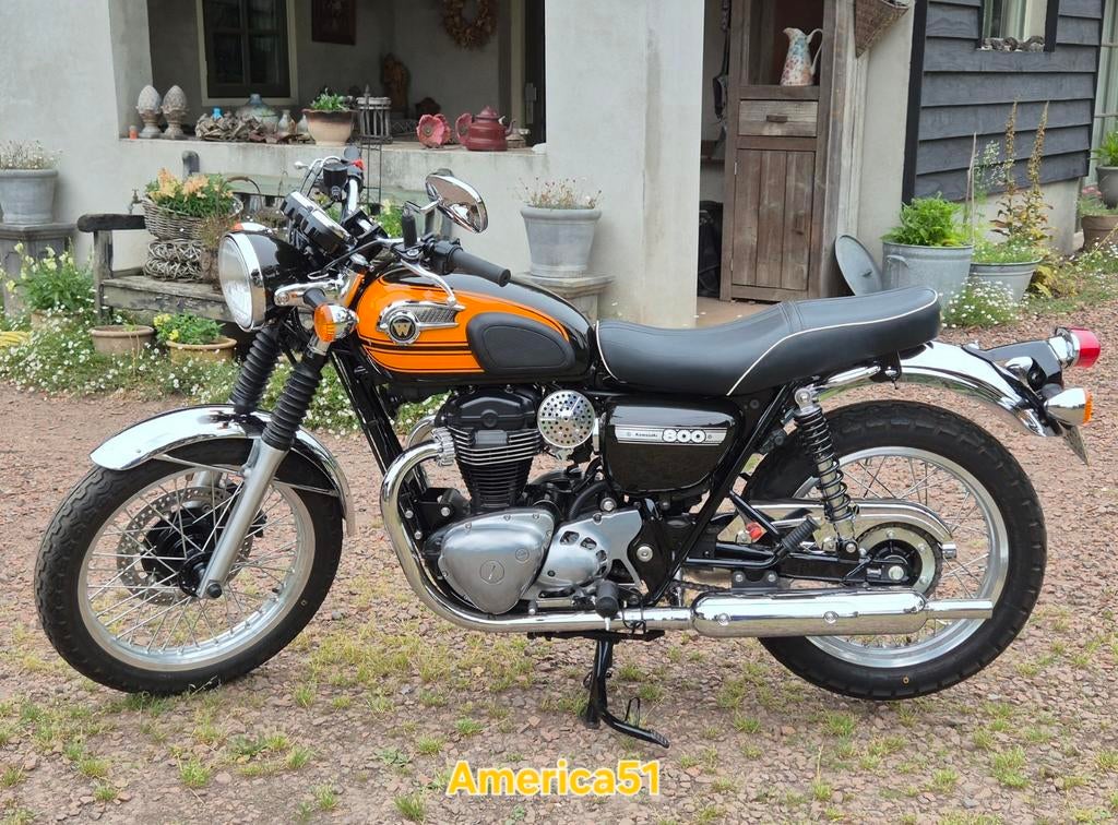I.n.st 2017 Kawasaki W800 final edition slechts 5514 klm!, Motoren, Motoren | Kawasaki, Japan., 2 cilinders, Kawasaki, Bedrijf