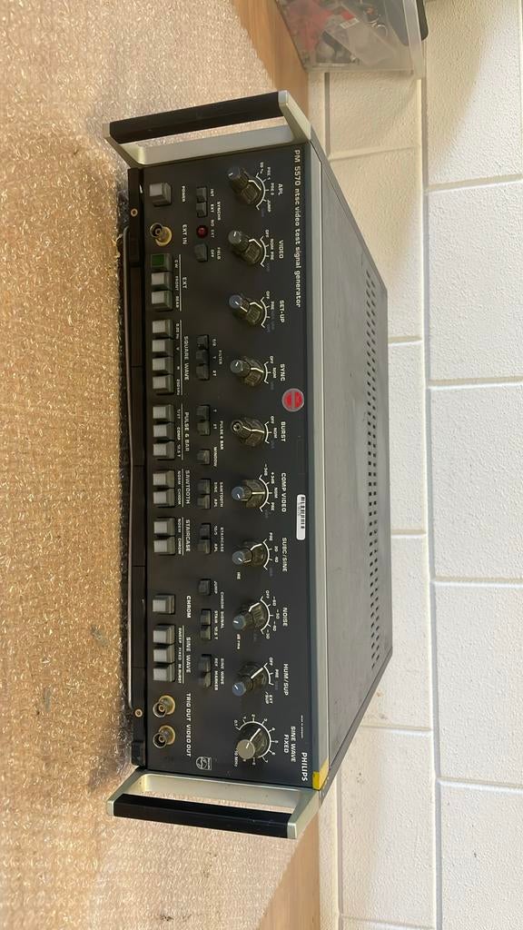 PHILIPS PM 5570 ntsc video test signal generator 570226, Ophalen of Verzenden, Gebruikt
