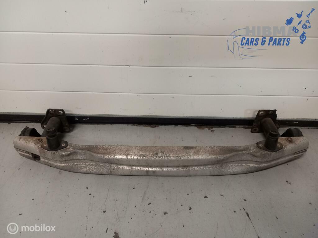 Audi A4 Avant B7 Bumperbalk Voor 2004 t/m 2011, Ophalen of Verzenden, Gebruikt, Audi
