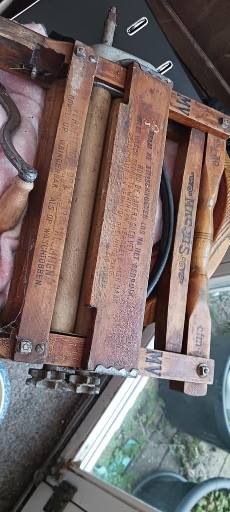 Antieke houten wringer/pers met zwaaier - decoratief, Ophalen