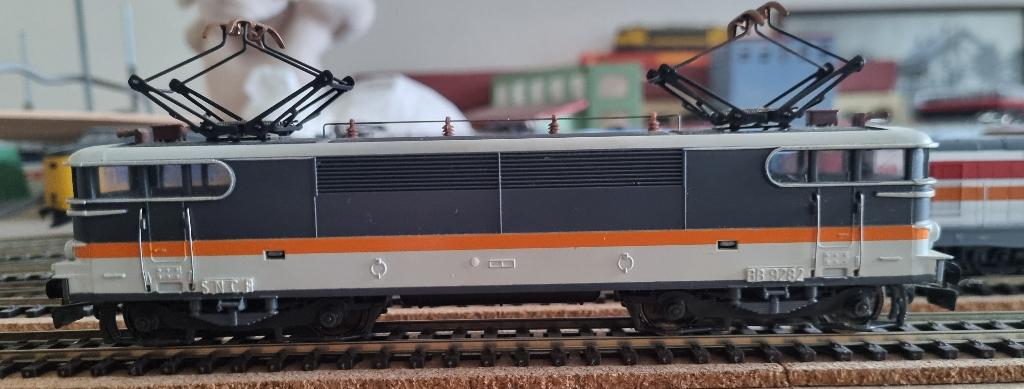 Jouef BB9200 Corail., Jouef, Ophalen of Verzenden, Zo goed als nieuw, Analoog