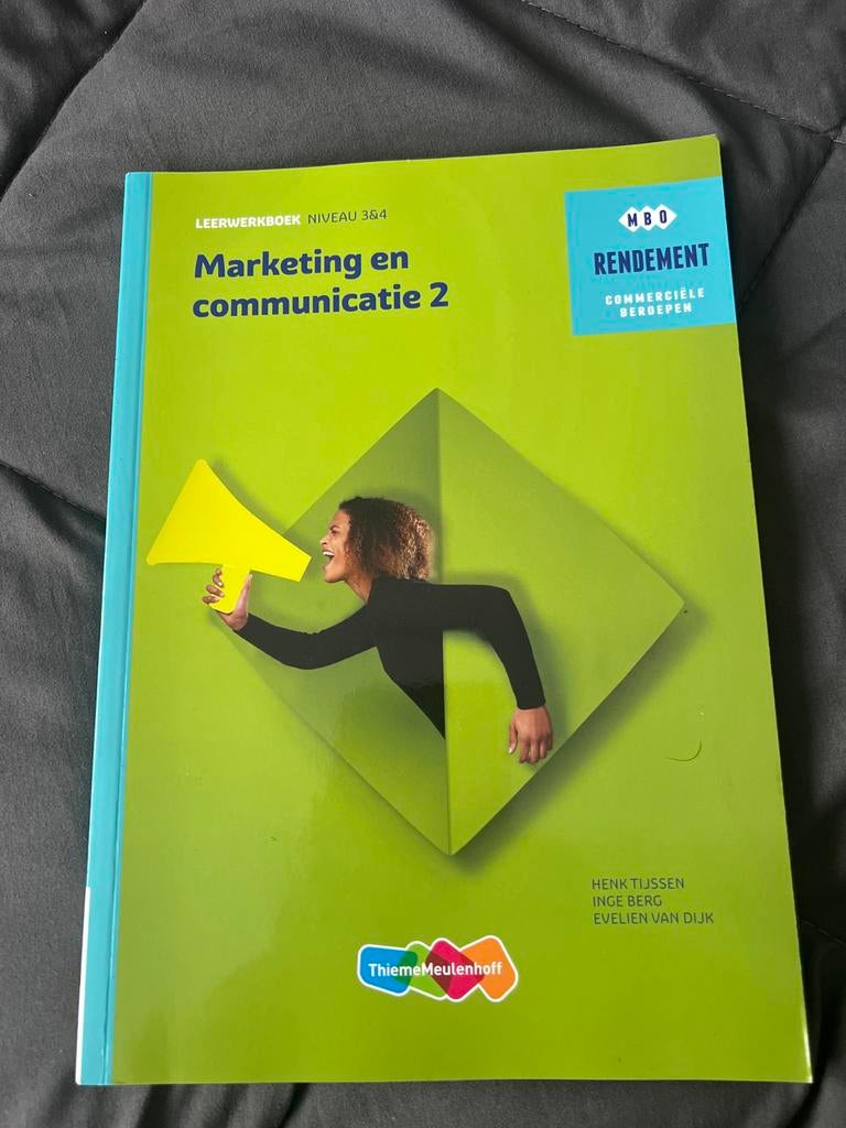 Marketing en communicatie 2 - Leerboek MBO, Boeken, Ophalen of Verzenden, Zo goed als nieuw, Economie en Marketing