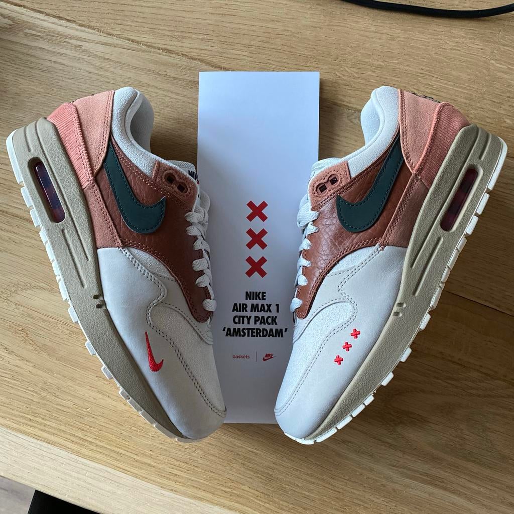 Nike Air Max 1 Amsterdam - Maat 41, Ophalen of Verzenden, Zo goed als nieuw, Bruin, Sneakers of Gympen