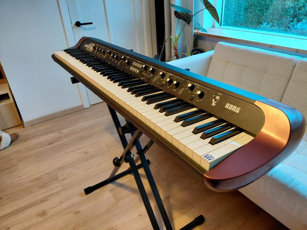 Korg SV-1 stage piano, Muziek en Instrumenten, Ophalen, Gebruikt, 88 toetsen, Korg