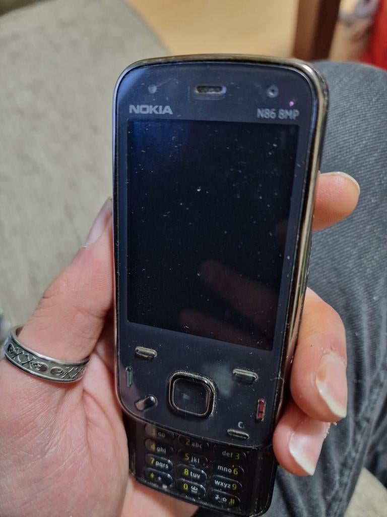Defecte Nokia N86 - Laadt niet meer op, Schuifmodel, Ophalen of Verzenden, Zonder simlock, Niet werkend