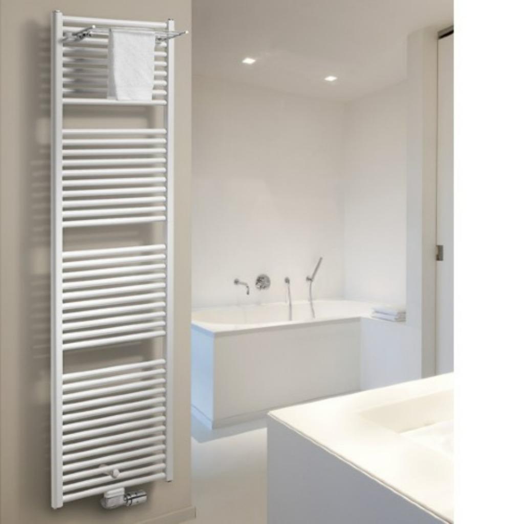 Vasco Iris HDM-A designradiator 696 x 750 en 1682 x 500, Doe-het-zelf en Verbouw, Verwarming en Radiatoren, Radiator, Nieuw, Minder dan 60 cm