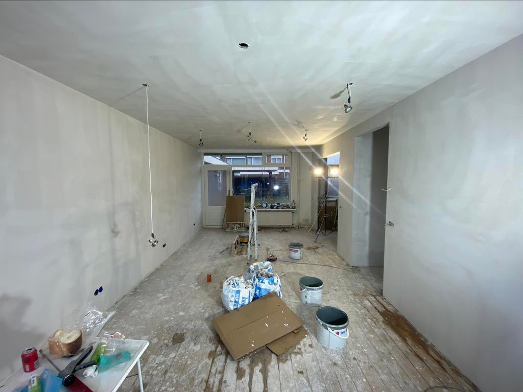 Stukadoor Stucadoor , Stuckwerk + airless spuiten+tegelwerk