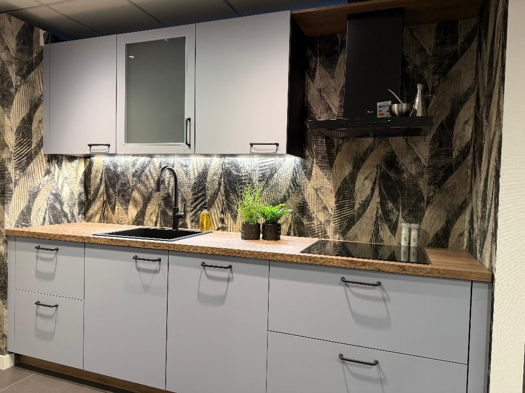 VE003 - Sienna Showroomkeuken, Ophalen, Overige materialen, Wit, Nieuw
