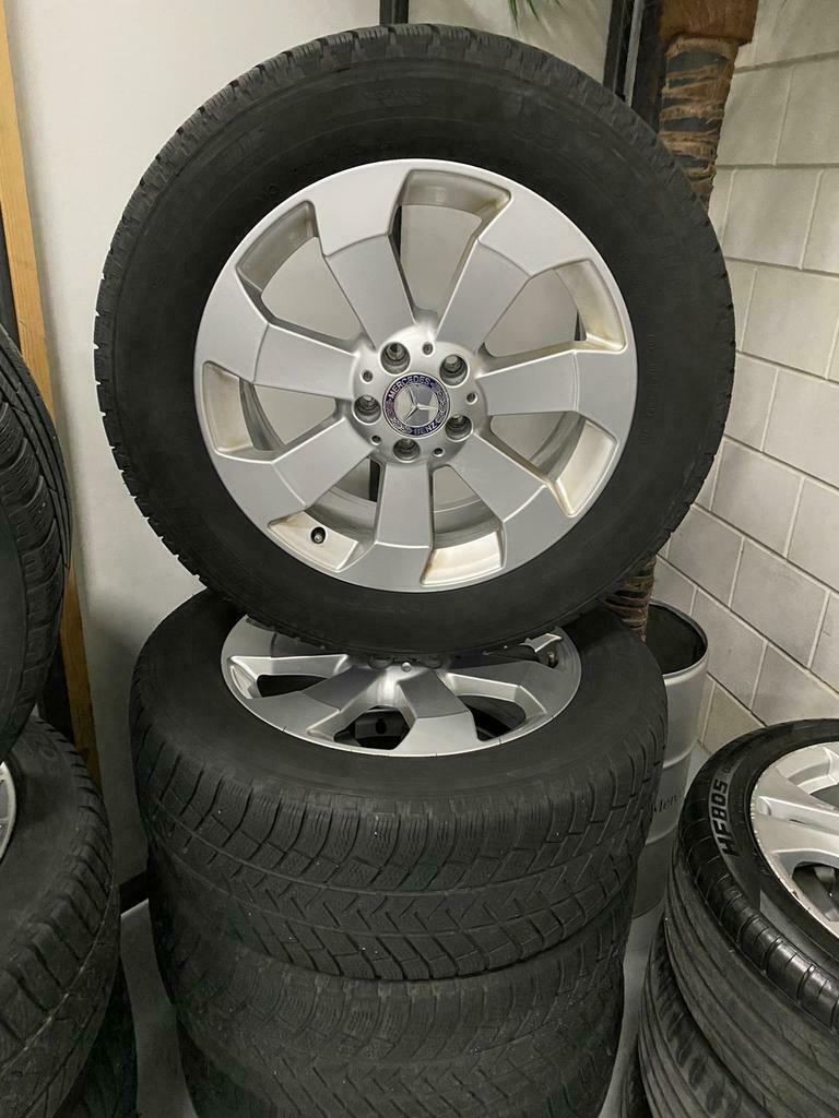 Set 10: Velgen + Banden Mercedes-Benz ML klasse (W166) 18", Auto-onderdelen, Ophalen, 18 inch, Gebruikt, 255 mm
