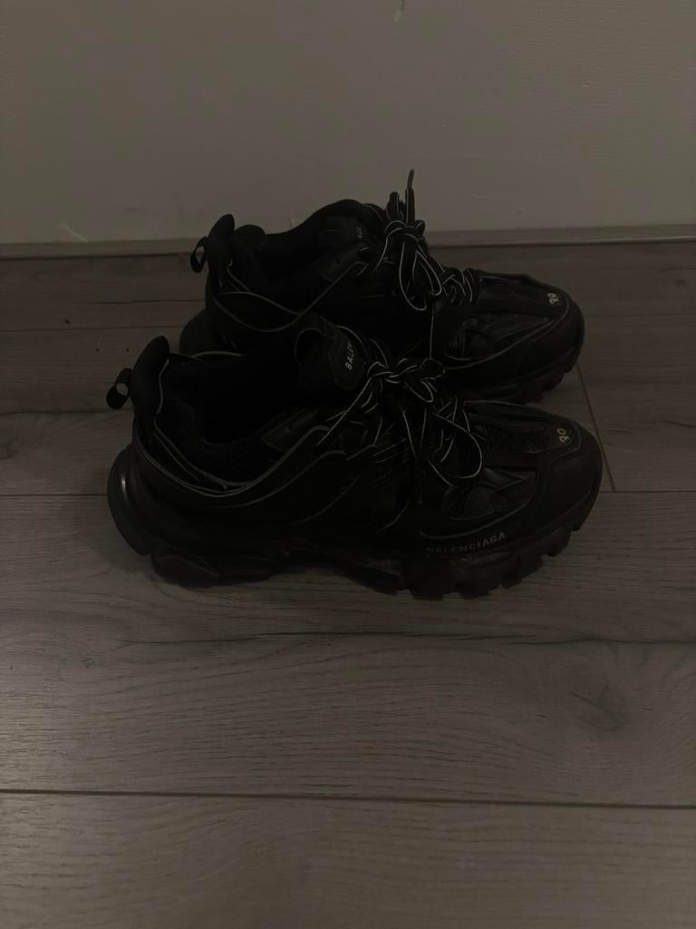 Balenciaga maat 39, Ophalen of Verzenden, Zo goed als nieuw, Zwart, Sneakers of Gympen