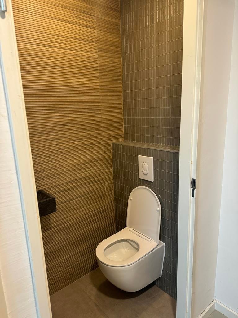 Bouwkundige tegelzetter of badkamer renovatie.
