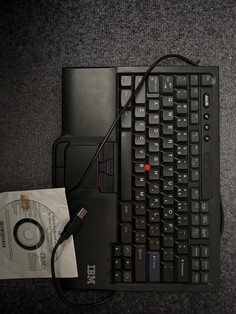 IBM SK-8845 Bedraad Toetsenbord met TrackPoint, Computers en Software, Toetsenborden, Ophalen of Verzenden, Qwerty, Gebruikt, Bedraad