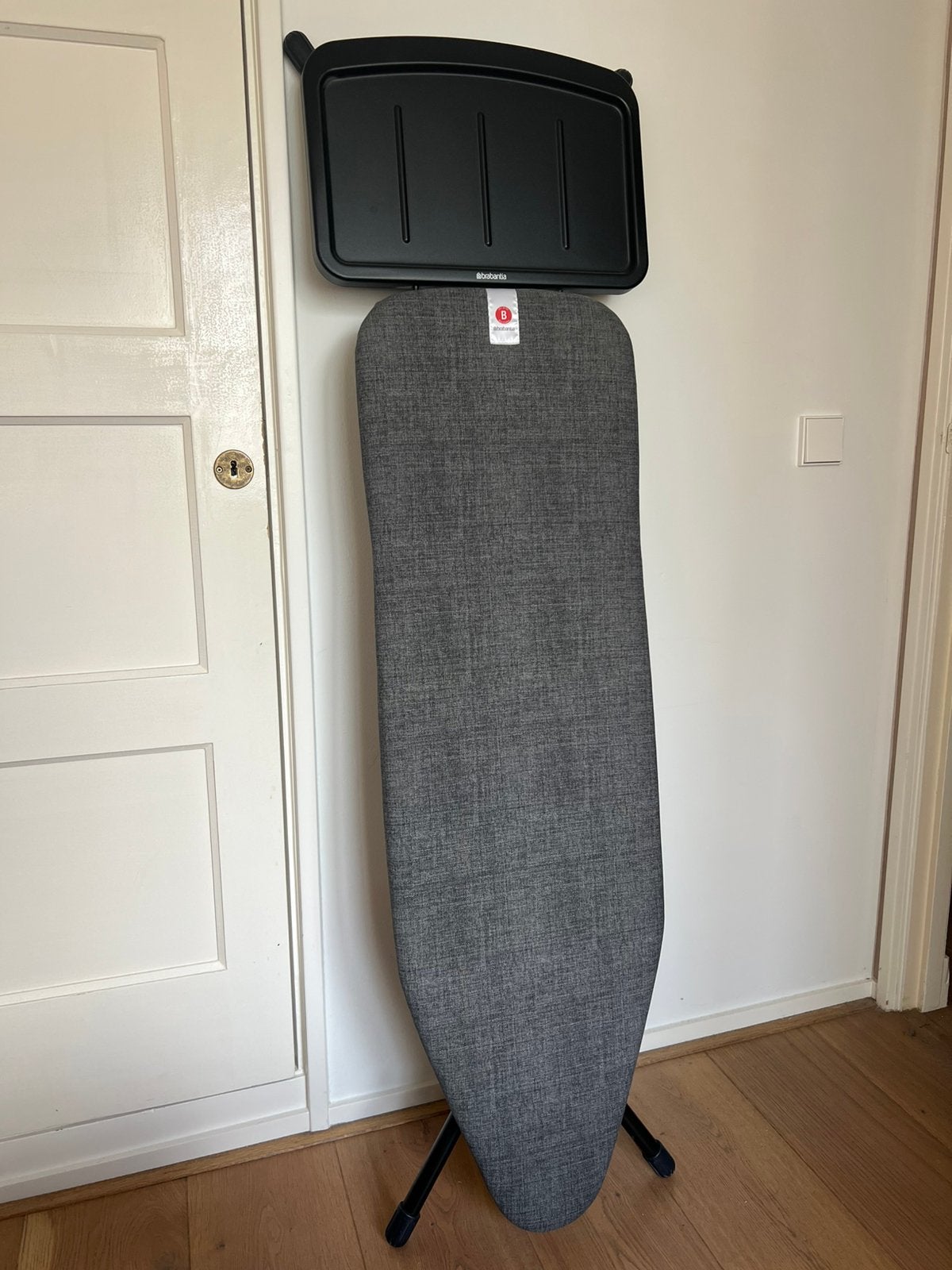 Strijkplank B Brabantia Antraciet, Ophalen, Nieuw