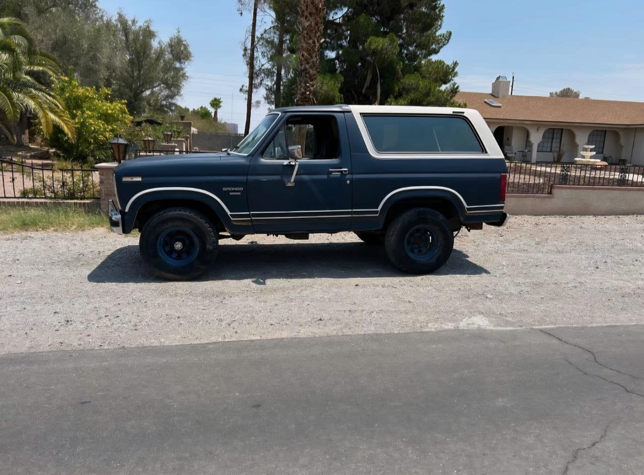 Ford Bronco XLT (bj 1986, automaat), foto 8