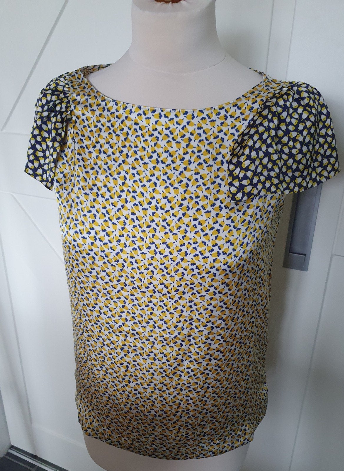 Zara Basic Top  - Maat XS, Ophalen of Verzenden, Zo goed als nieuw, Korte mouw, Maat 34 (XS) of kleiner