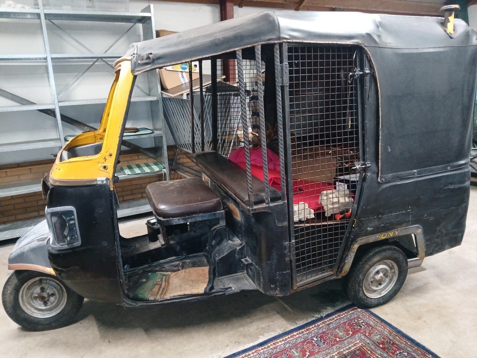 tuk tuk defect te koop., Ophalen
