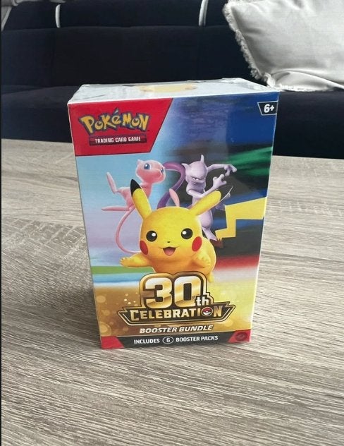 Pokémon 30th Celebration Booster Bundle – 6 Packs – Nieuw!, Ophalen, Nieuw, Booster