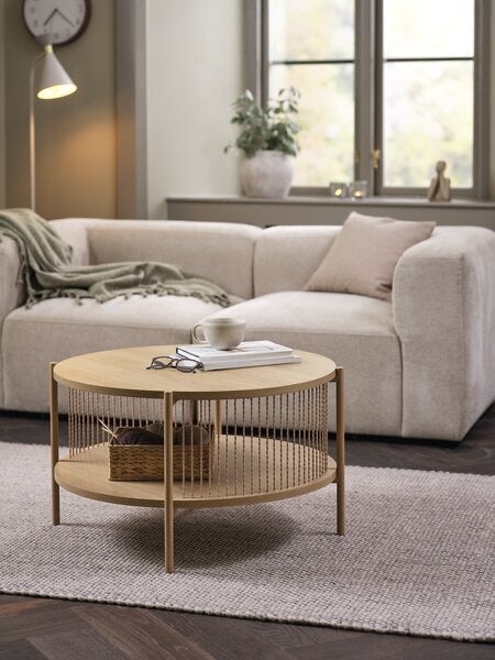 SNESLEV Salontafel - Rond, Eikenhout, Ø70xH41 cm, Huis en Inrichting, Nieuw, 5 – 50, Eikenhout, Rond