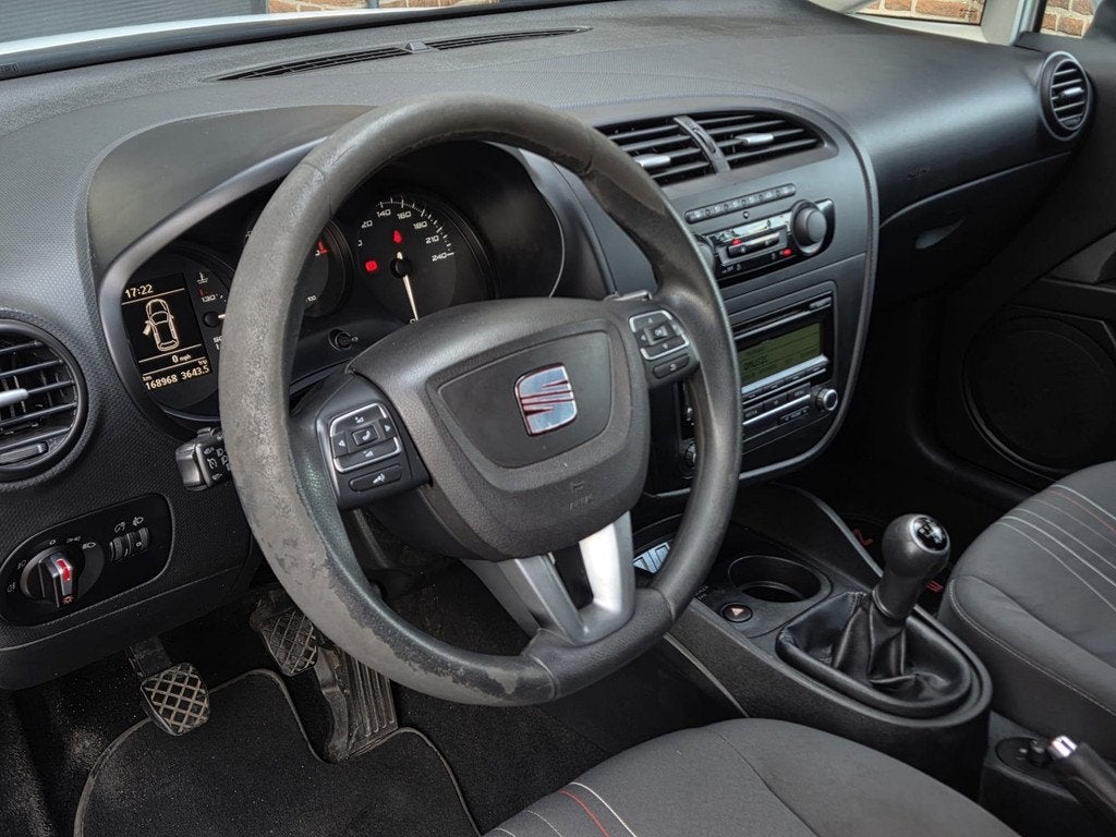 Seat Leon 1.2 TSI Good Stuff | Airco | Cruise | Lm Velgen |, Voorwielaandrijving, Euro 5, Gebruikt, 4 cilinders