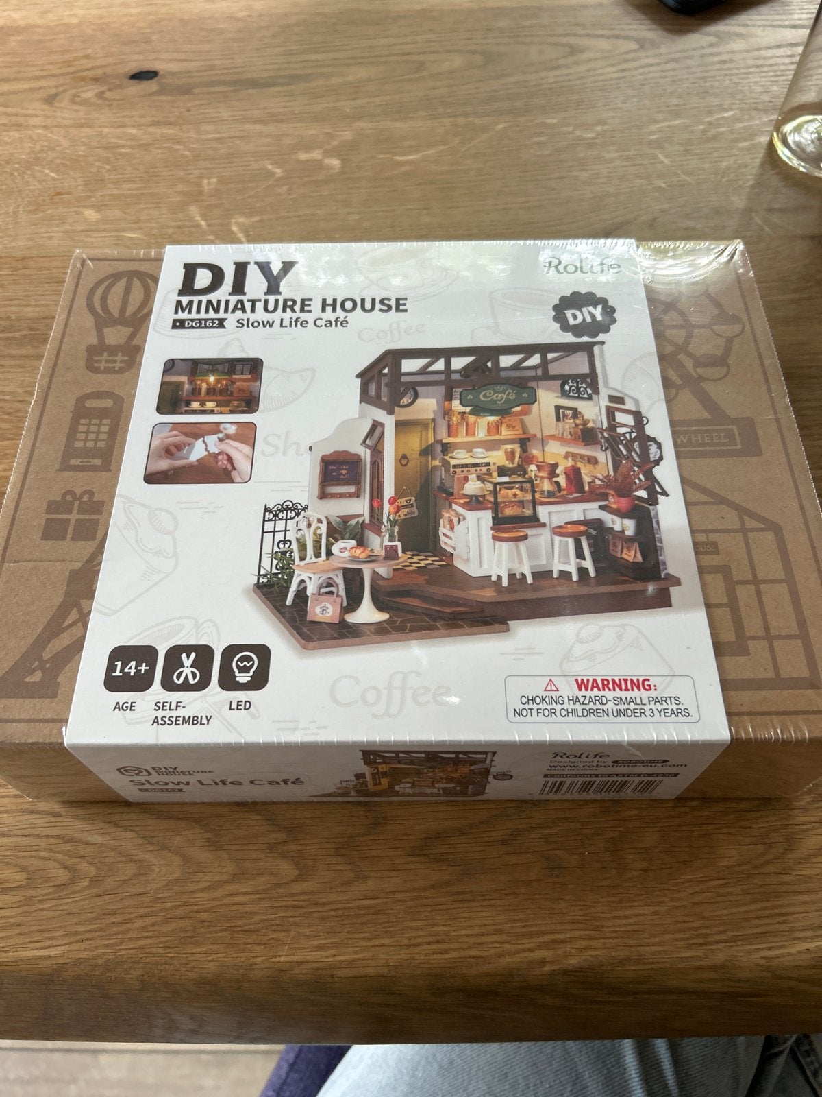 Rolife DIY Miniatuur Huisje - Slow Life Café, Ophalen of Verzenden, Nieuw, Knutselwerk