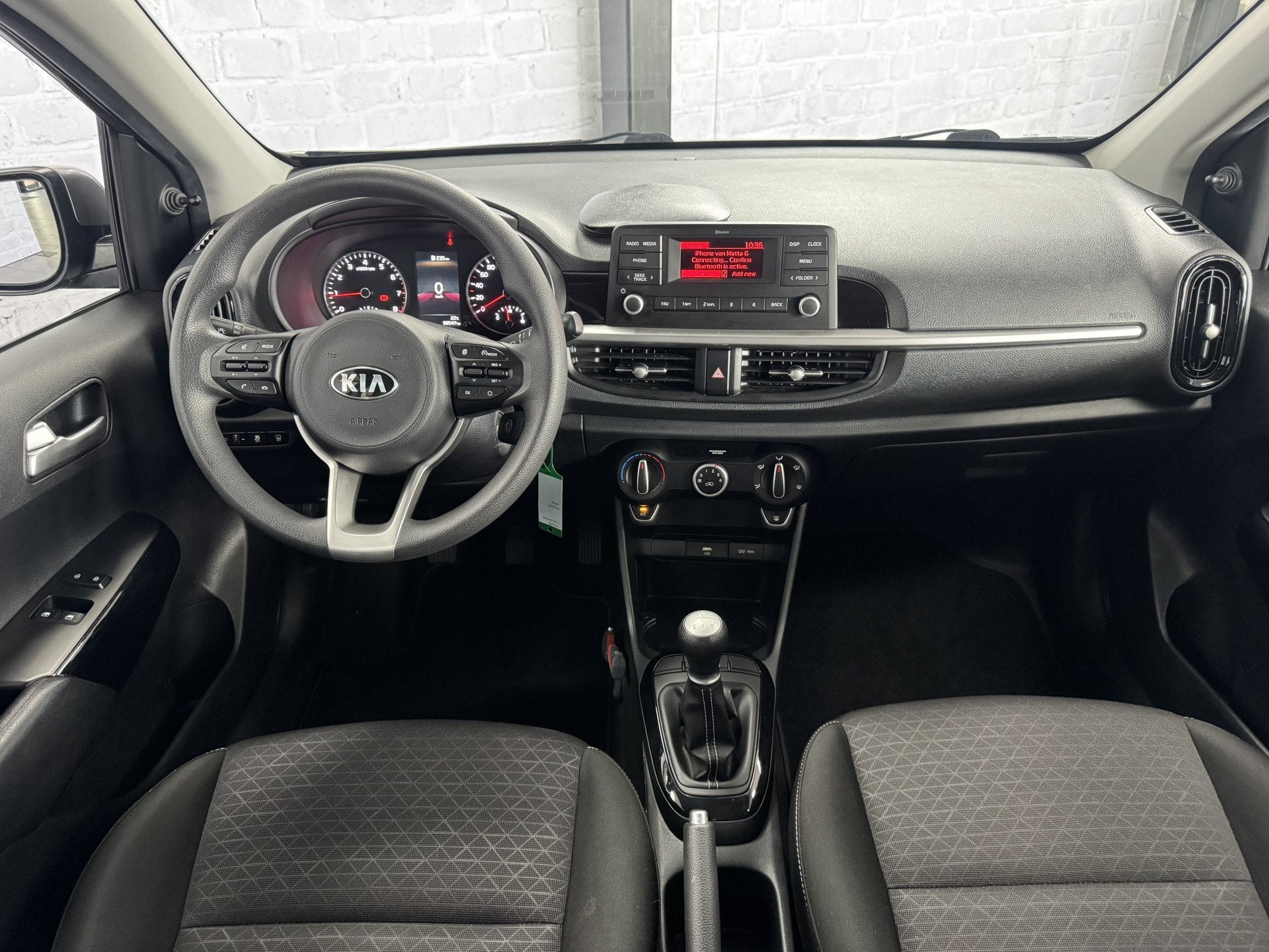 Kia Picanto 1.0 DPi ComfortLine Airco Cruise LM Velgen Bluet, Auto's, Voorwielaandrijving, Stof, Gebruikt, 4 stoelen