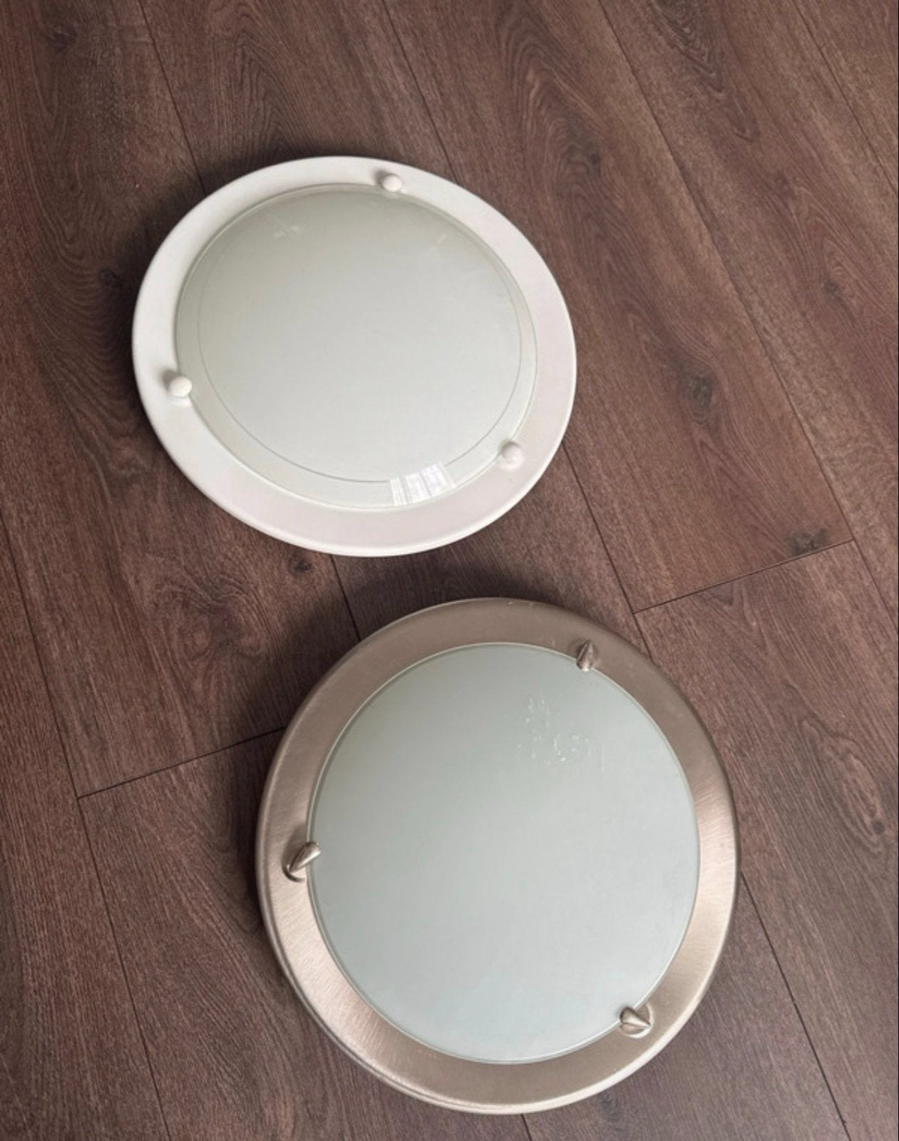Set van 2 Plafondlampen - Wit en Zilver, Huis en Inrichting, Gebruikt, Meerkleurig, Ophalen of Verzenden, Plafondlamp