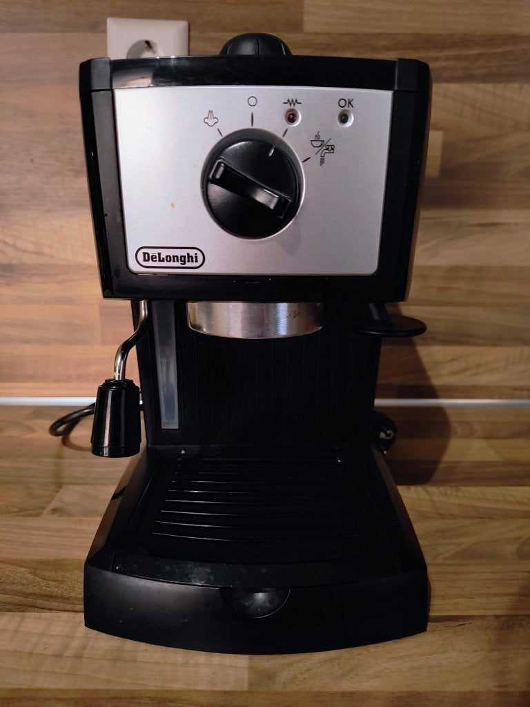 Delonghi espresso machine met melk opschuimer, Gebruikt, Espresso apparaat, Gemalen koffie, 1 kopje