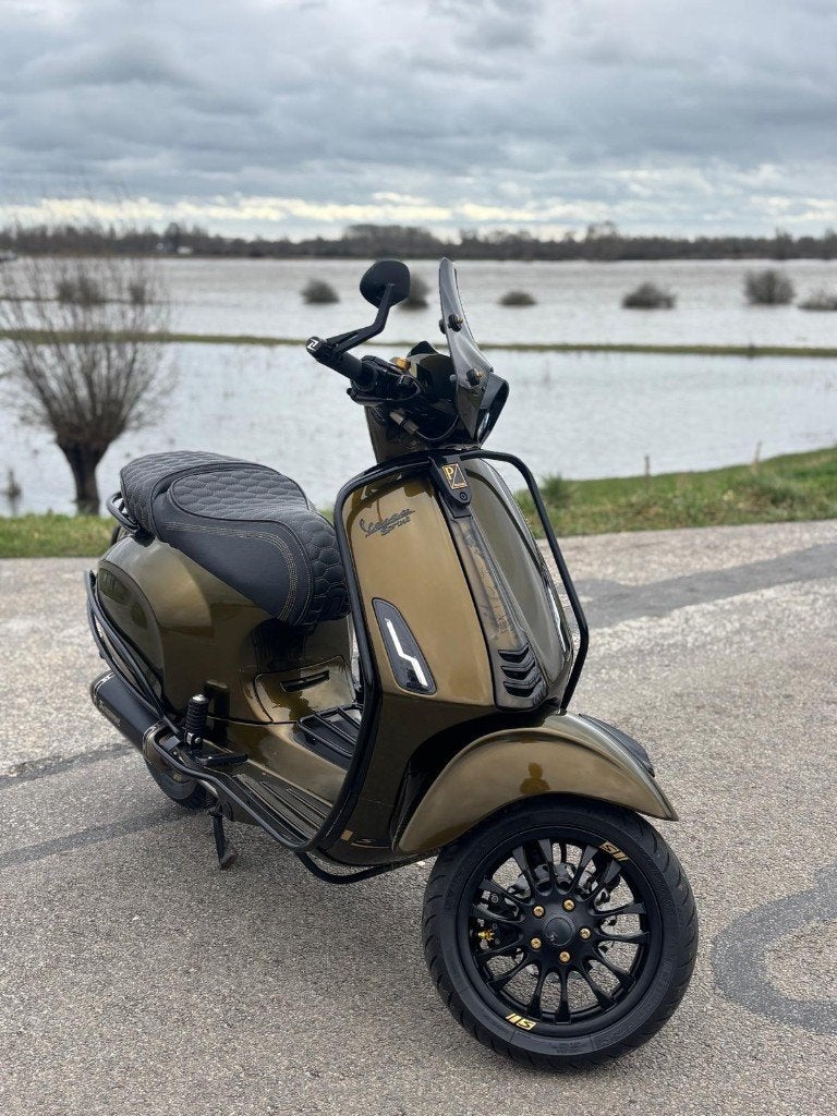 Vespa Sprint 80cc | PythonGreen | Akra | Sip | Zelioni, Fietsen en Brommers, Scooters | Vespa, Ophalen, Overige modellen, Maximaal 45 km/u