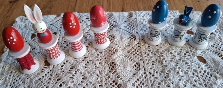 2 Sets handgemaakte paasdecoratie van houten klosjes 3, Diversen, Pasen, -, -, Ophalen of Verzenden, Zo goed als nieuw