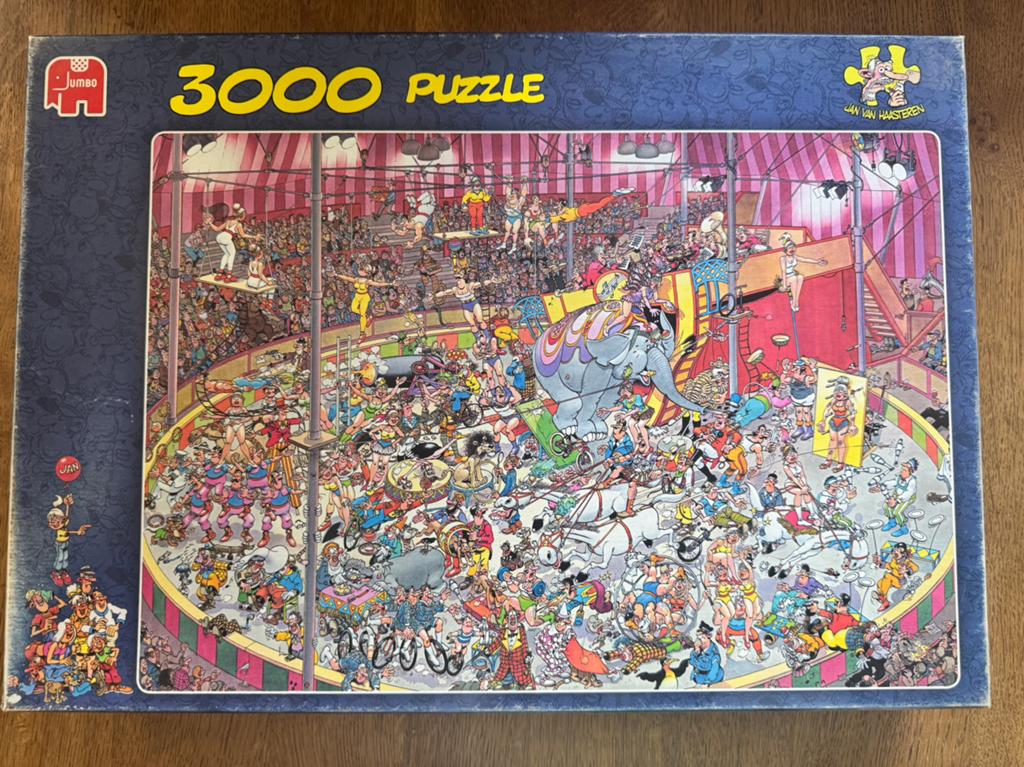 Te koop: Jan van Haasteren Het Circus 3000 stukjes puzzel, Ophalen of Verzenden, Meer dan 1500 stukjes, Zo goed als nieuw