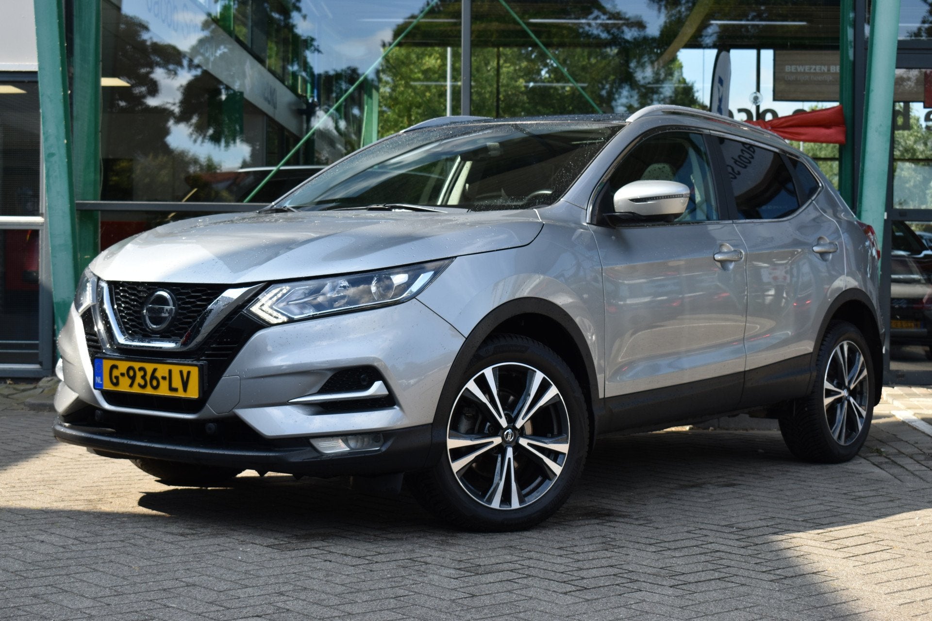 Nissan QASHQAI 1.3 DIG-T Tekna Automaat 160pk | Airco | Crui, 12 maanden, Gebruikt, Euro 6, 4 cilinders