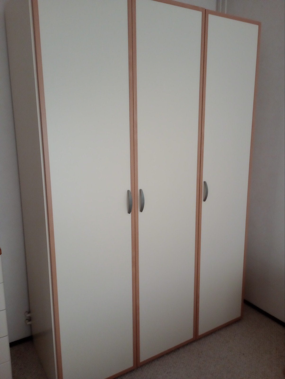 kledingkast nieuw, 220x147breedx60cm diep, 200 cm of meer, Nieuw, Ophalen of Verzenden, Overige houtsoorten
