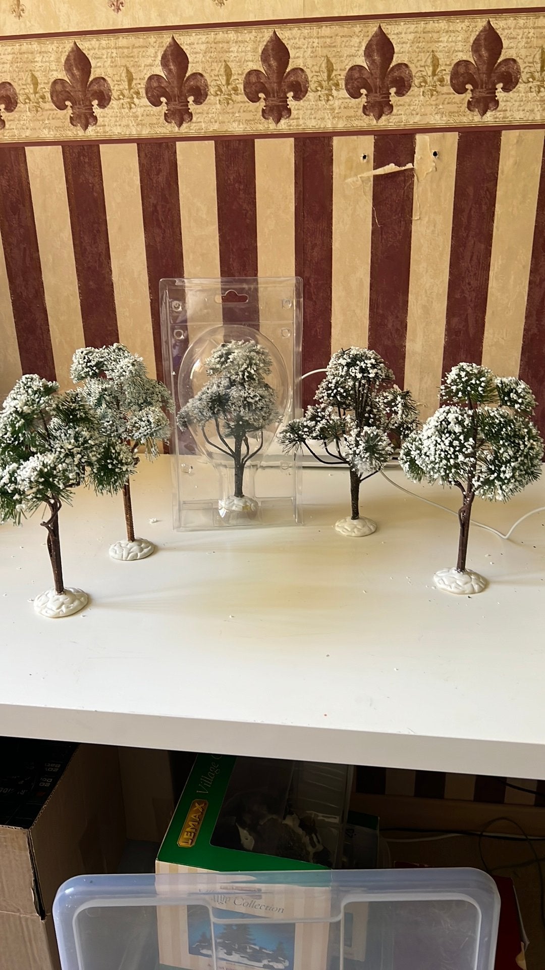 Boompjes voor kerstdorp en muurtjes, Diversen, Ophalen, Gebruikt