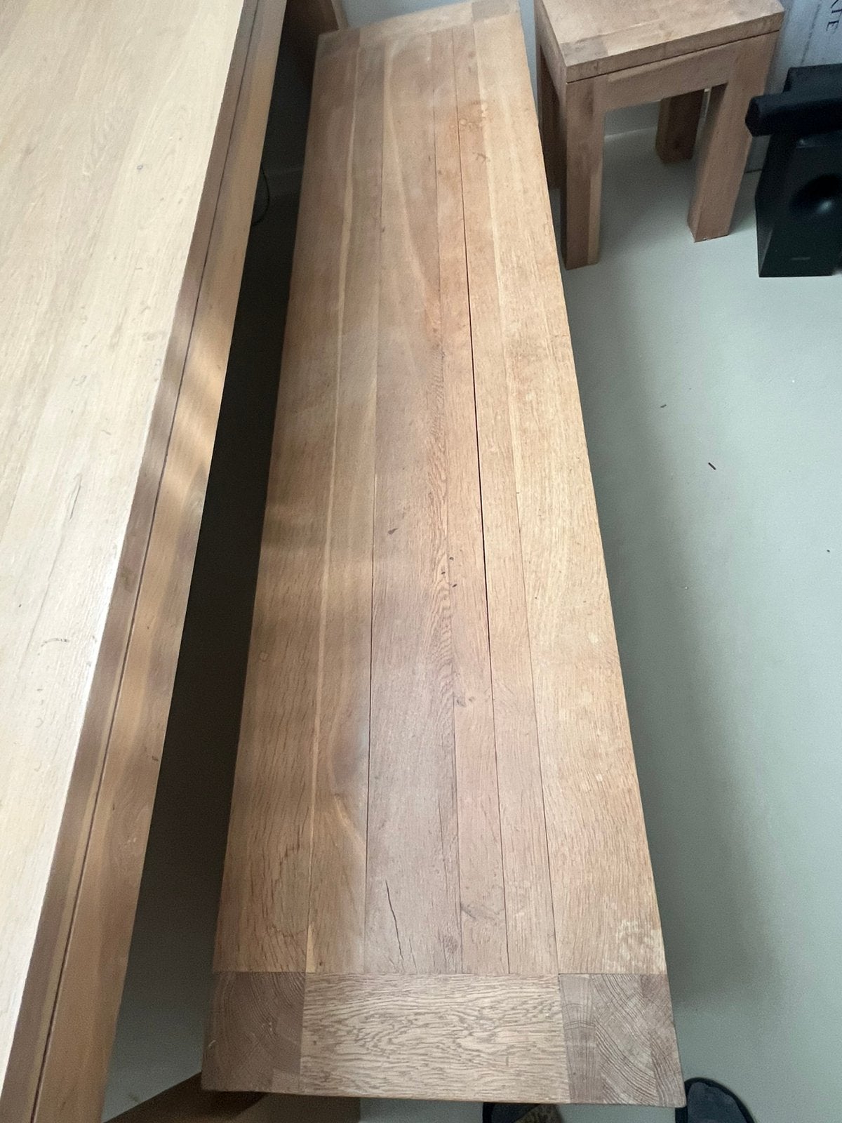 Foto 6 van Prachtige massief eiken eettafel met bankje en kruk
