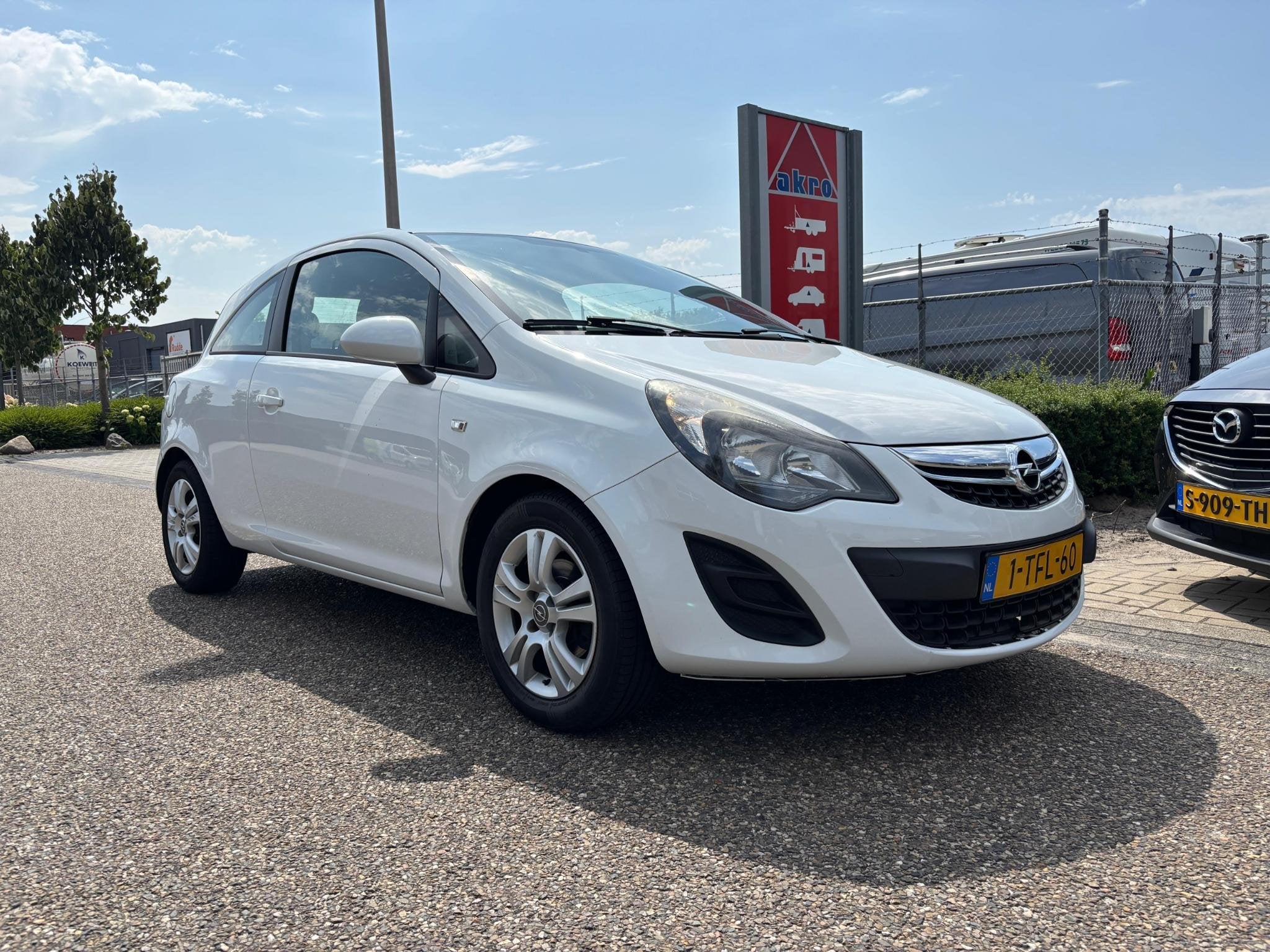 Opel Corsa 1.3 CDTi EcoFlex S/S Business+ | Cruise control |, Voorwielaandrijving, Euro 5, Gebruikt, Wit