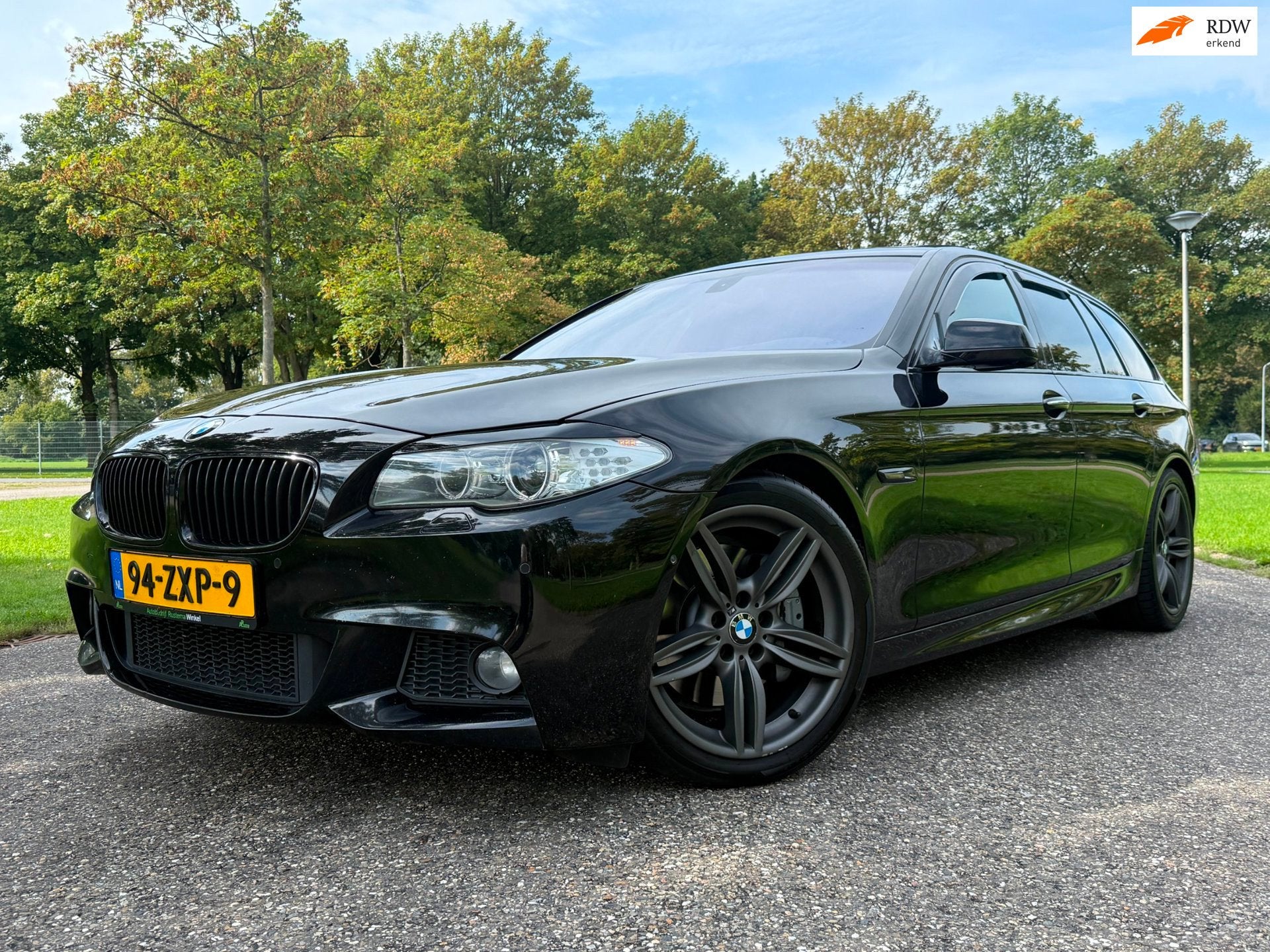 BMW 5-serie Touring 530d High Executive | M-Pakket | Soft-Cl, Auto's, Automaat, Euro 5, Achterwielaandrijving, Gebruikt