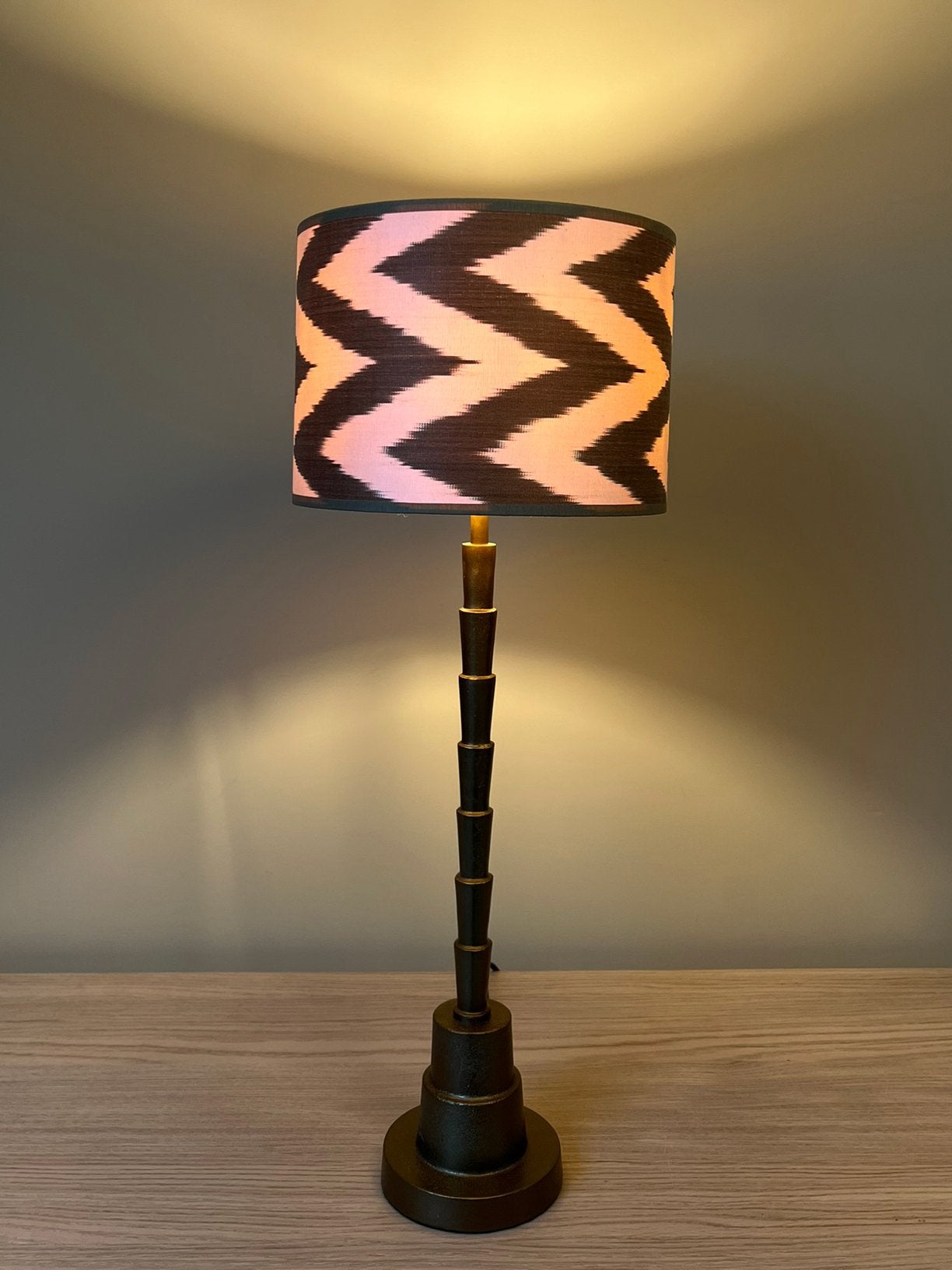 Bruine ikat lampenkap - unieke handgemaakte lampenkap, 25 cm, Bruin, Rond, Nieuw