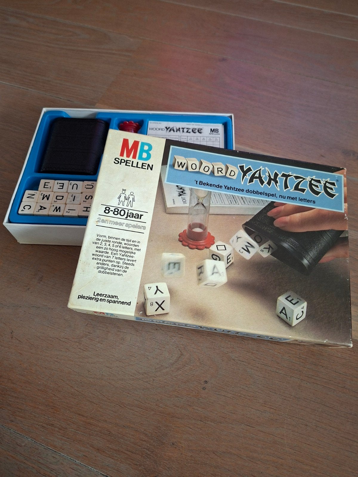 Woord Yahtzee MB Spellen - Klassiek Letter Dobbelspel, Vijf spelers of meer, Ophalen of Verzenden, Gebruikt, MB Spellen